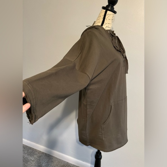 NWOT-MONO B HOODED PULL OVER - Picture 4 of 10